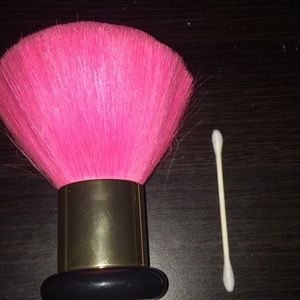 Really big kabuki brush🌟